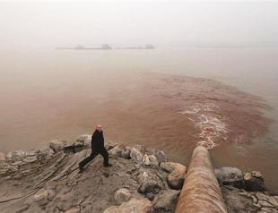 China mulls national pollution permit trading system