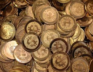 Bitcoin value slumps after China bank measures