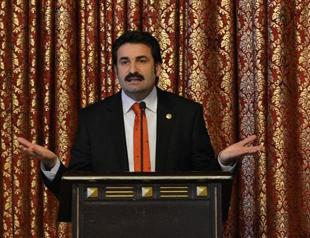 Ruling AKP deputy against BDP deputies’ arrest