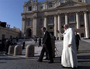 Vatican says it turns to McKinsey, KPMG for reforms