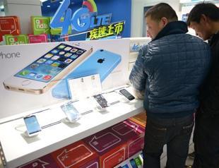 Apple fights for bigger slice of China smartphone pie