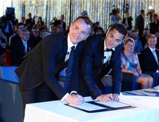 France sees 7,000 gay marriages last year