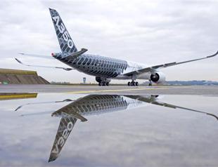 France sells 1 percent stake in Airbus for 451 mln euros