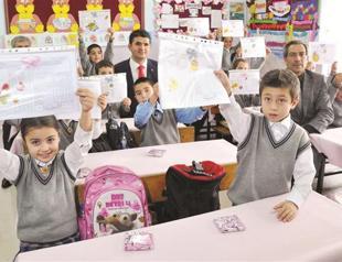 17 million students receive grades, enter two week break