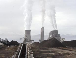 Turkish currency tumble raises fears in energy sector