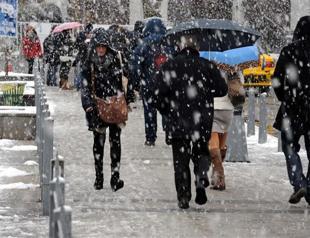 Cold front from Balkans to bring snow, freezing temperatures across Turkey