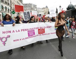 Fierce debate as France looks to punish prostitutes clients