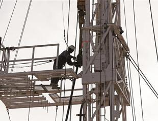 Asia cuts Iran crude, awaiting Western deal