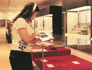 Digital guides increase revenue at museums