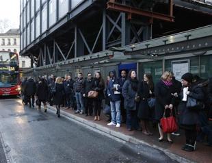 London hit by travel chaos as Tube staff goes on strike