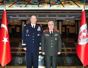 Top US commander visits Turkey