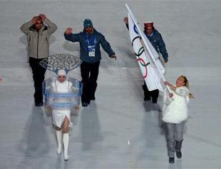 International Olympic Committee lifts ban on India