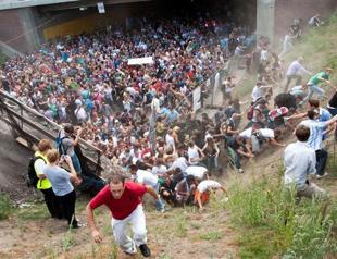 Germany charges 10 over deadly Love Parade stampede