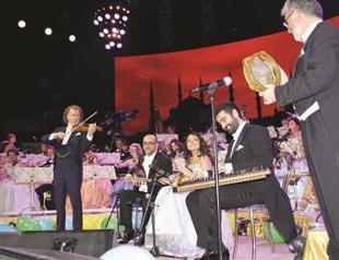 André Rieu was in Istanbul (I)