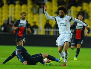 Fenerbahçe returns to league after knock-out from cup race