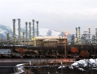 UN experts inspect Irans Arak nuclear plant