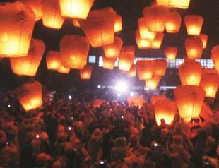 Full swing in full moon