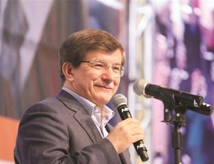 Foreign Minister Davutoğlu: Turkey hopeful for ‘last chance’ on Cyprus