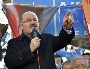 AKP spokesman says Turkish PM’s call to media executive ‘natural’