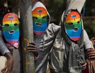 Uganda president to sign anti-gay bill