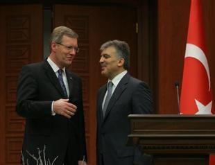 Former German president to consult Turkish firms