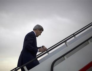Kerry to hold three-way talks with Iran FM, Ashton