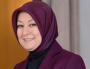 Headscarved women become more active, Turkey’s first lady says