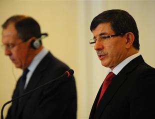 Foreign Minister Davutoğlu holds phone diplomacy with Russian counterpart Lavrov
