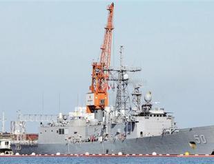 US warship deployed near Sochi runs aground at Turkish port