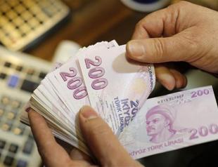 Turkish lira hits the skids on domestic tensions and Ukraine fears