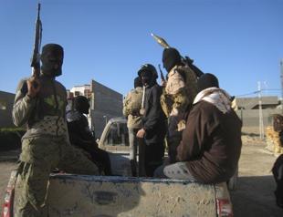 Al Qaeda splinter group withdraws from Syrian town near Turkey