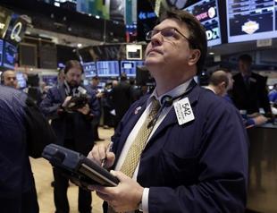 World shares rebound as Putin says no need for force in Ukraine