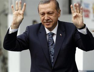 Turkish PM Erdoğan tells Putin crisis must be solved by Ukrainians