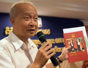 Cambodian prince returns to politics