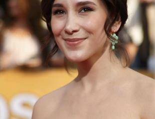 German-Turkish actress calls for more male nudity on Game of Thrones