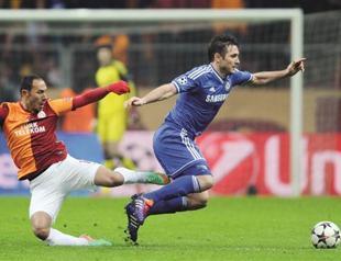 Galatasaray seeks making history as Drogba makes London comeback