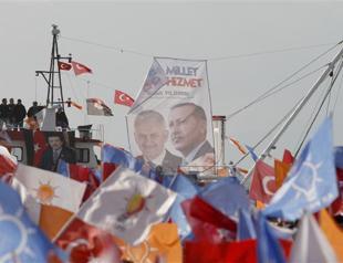 Turkish PM urges voters not to write words on ballot papers, amid trolling campaign