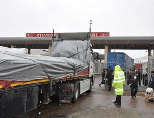 Police officers removed after stopping truck allegedly carrying weapons to Syria