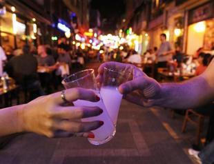 Social media users and bloggers may face fines over alcoholic drink photos