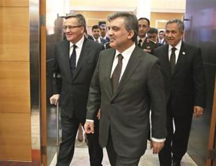 Special courts abolished as Turkish President Gül signs law