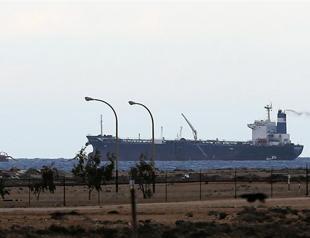 Libyan navy deploys to stop rebel oil shipment