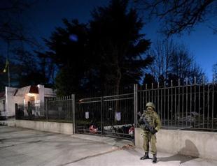 Russian forces seize second Ukraine navy base in Crimea