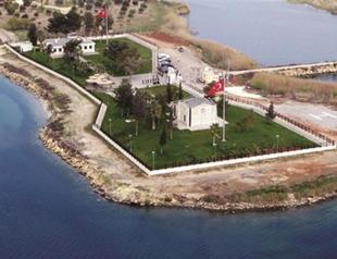 Turkey ‘may consider’ military operation into Syria to protect tomb of Süleyman Şah