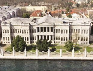 New painting museum opened in Istanbuls Dolmabahçe Palace