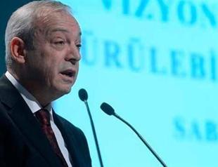 Top bosses warn against polarization