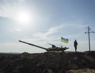 Ukraine seeks joint US war games after Crimea takeover