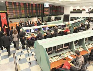 Political optimism keeps Turkish lira, stocks high