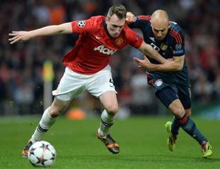 Bayern held by resurgent Man United