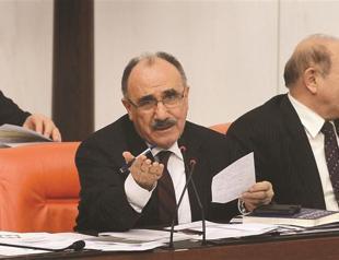 Turkish government pushes intel law after local polls