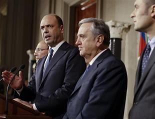 Italy sounds alarm after rescuing 4,000 immigrants